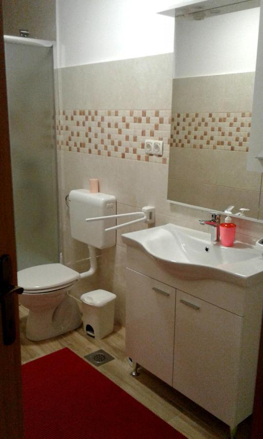 Apartmani Ruzmarin - Seget Donji, Trogir Exterior foto
