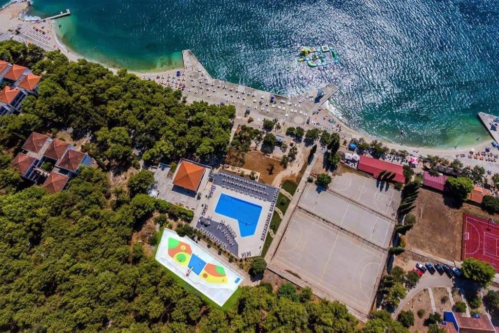 Apartmani Ruzmarin - Seget Donji, Trogir Exterior foto