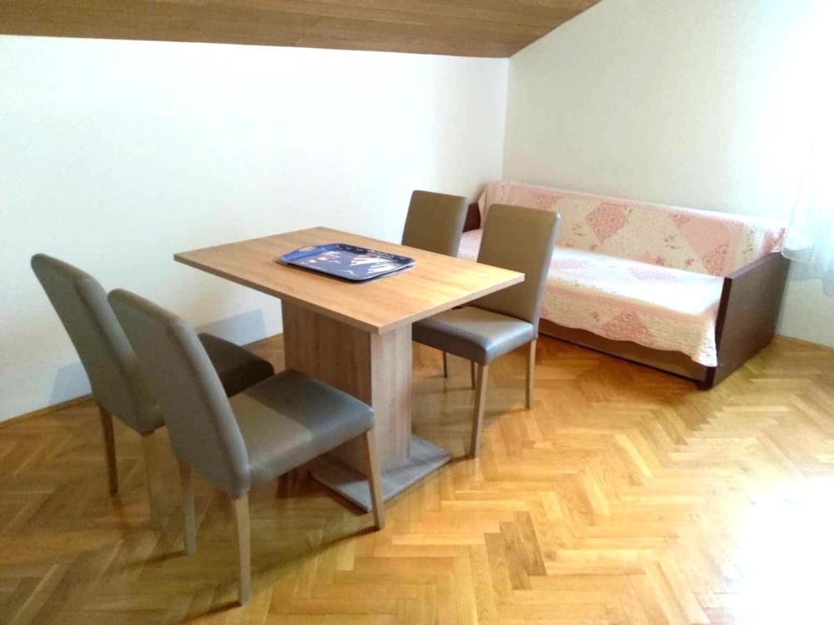 Apartmani Ruzmarin - Seget Donji, Trogir Exterior foto